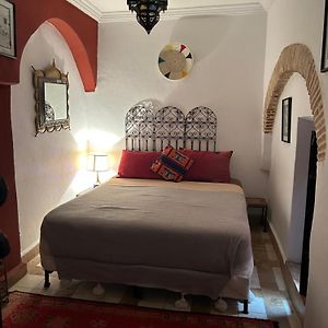 Habitación Estándar con Cama Queen